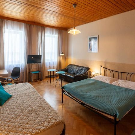 Hotel Atlas Ceske Budejovice Buitenkant foto