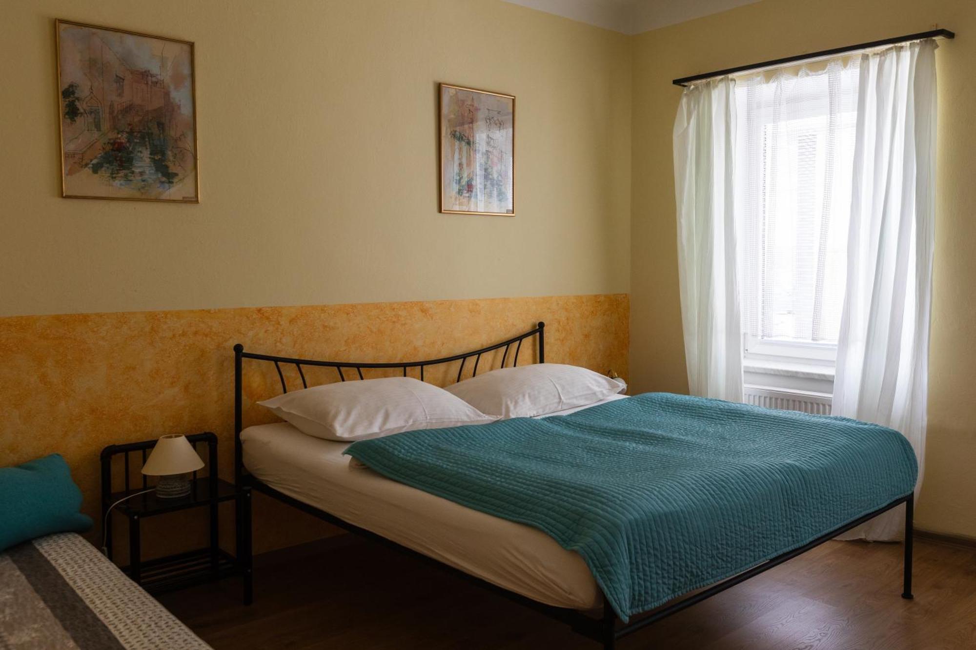 Hotel Atlas Ceske Budejovice Buitenkant foto
