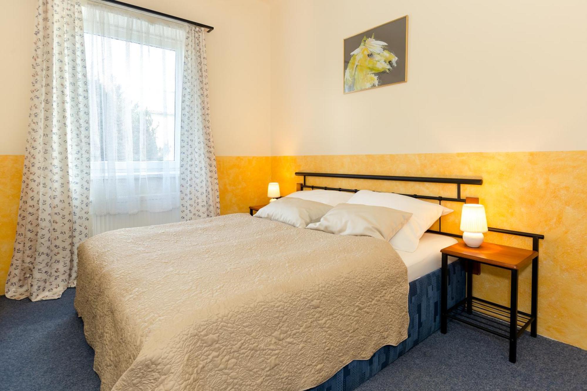 Hotel Atlas Ceske Budejovice Kamer foto